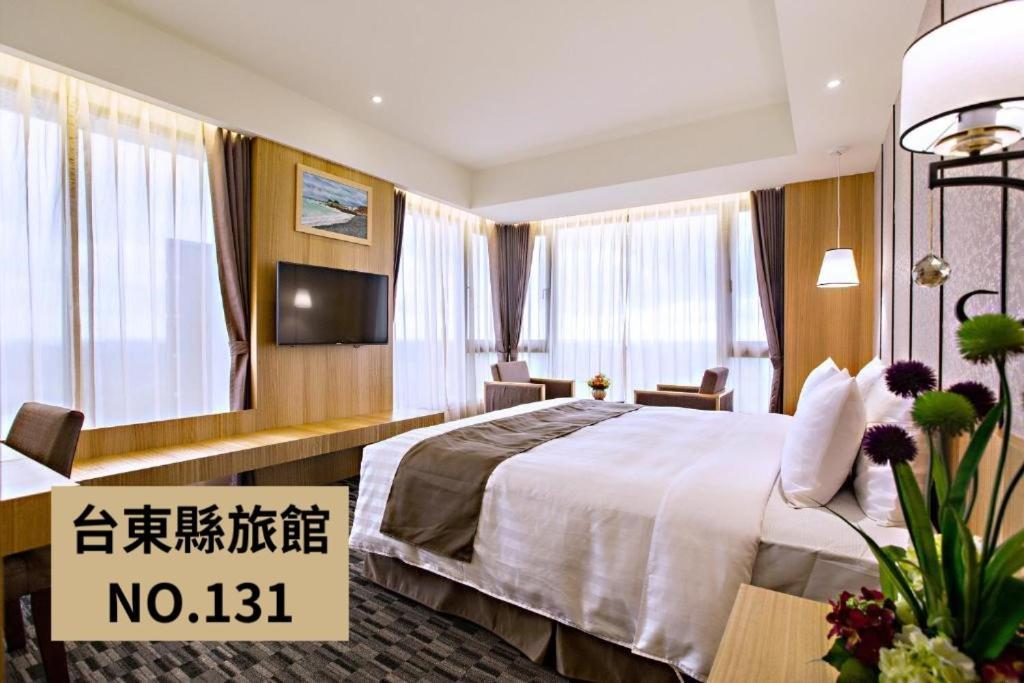 Kaishen Starlight Hotel T'ai-tung Eksteriør billede